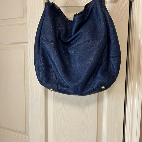 orYANY Navy and Cream Shoulder Bag with Gray Pouch - Picture 3 of 9